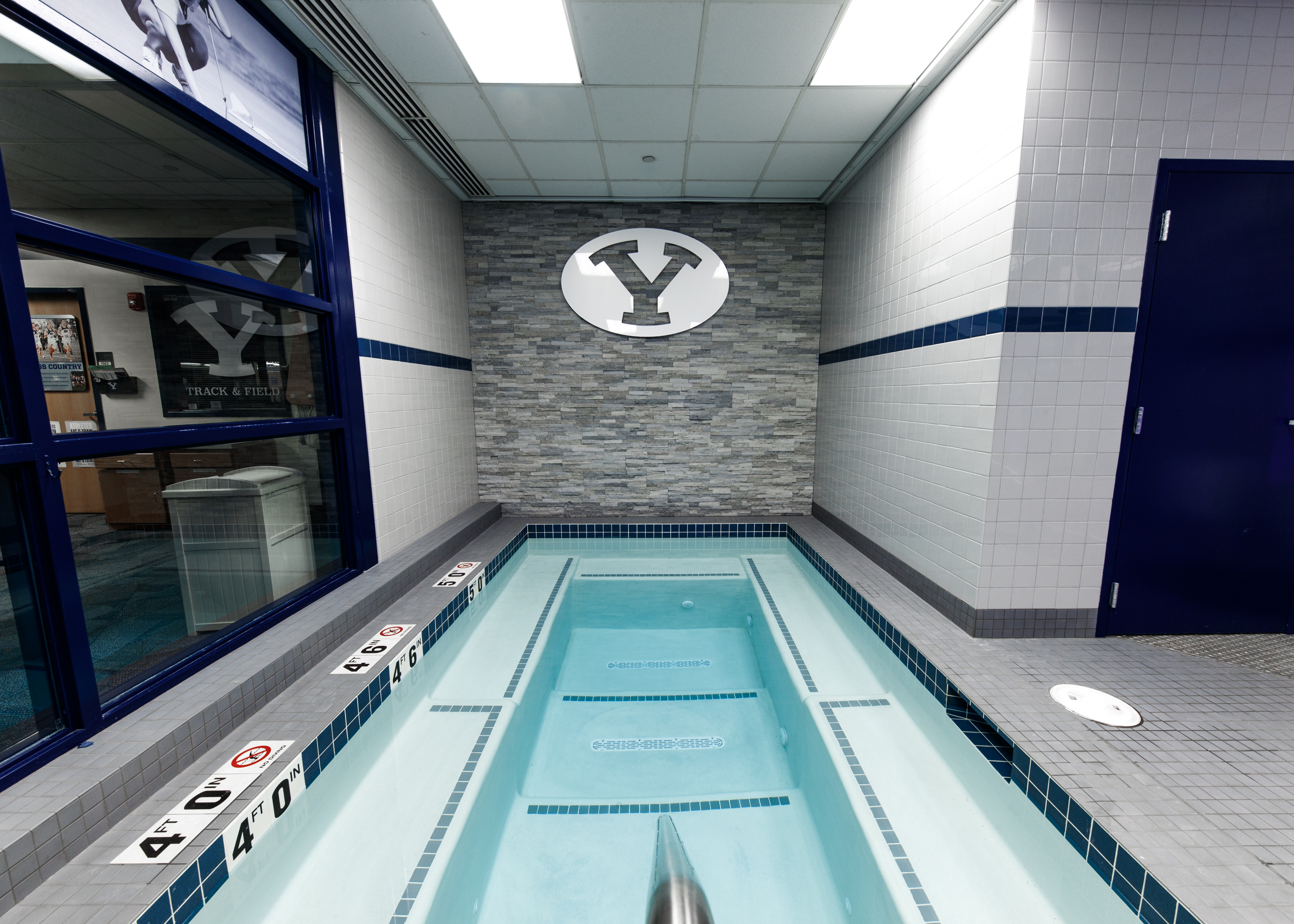 Therapy pool in smith fieldhouse