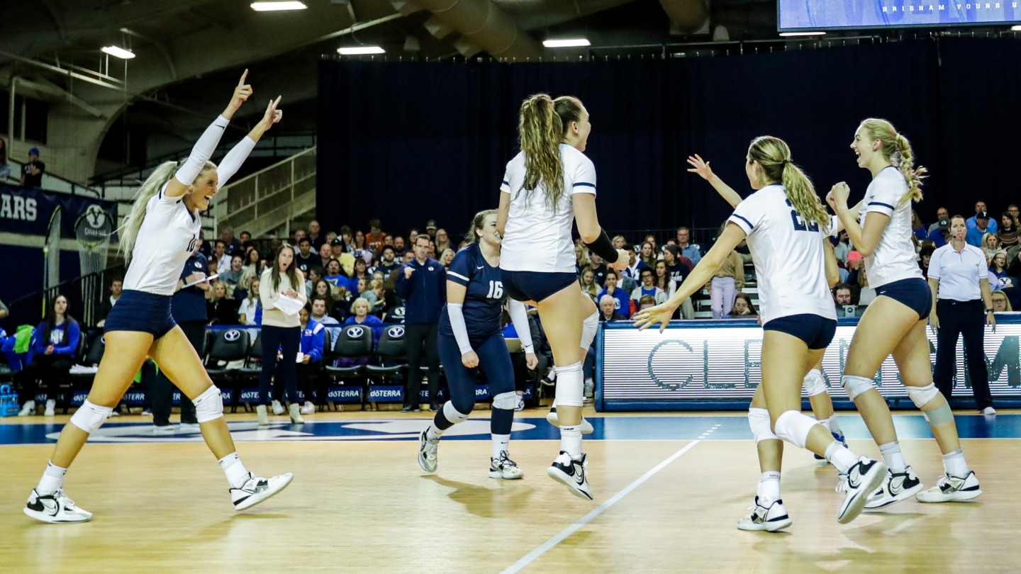No. 17 BYU women's volleyball celebrates a point against Gonzaga on October 27, 2022