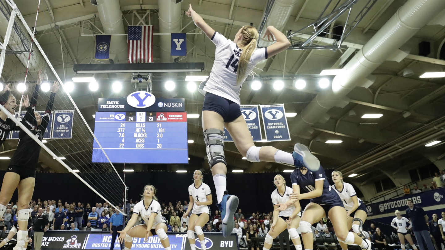 McKenna Miller leaps into action against New Mexico State