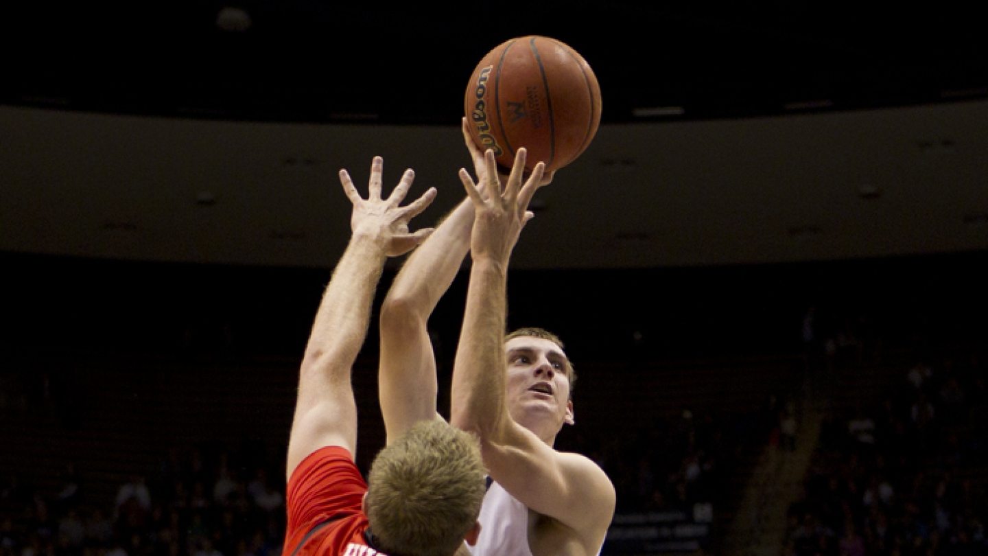 Men's basketball loses to conference foe Gonzaga