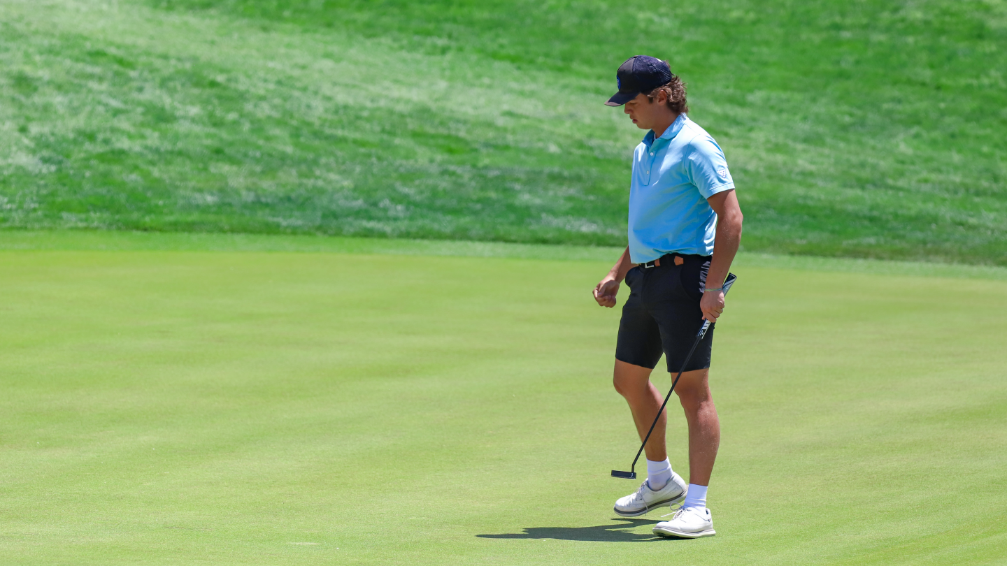 Tyson Shelley drains a long putt during round one of the 2021 NCAA Championship.